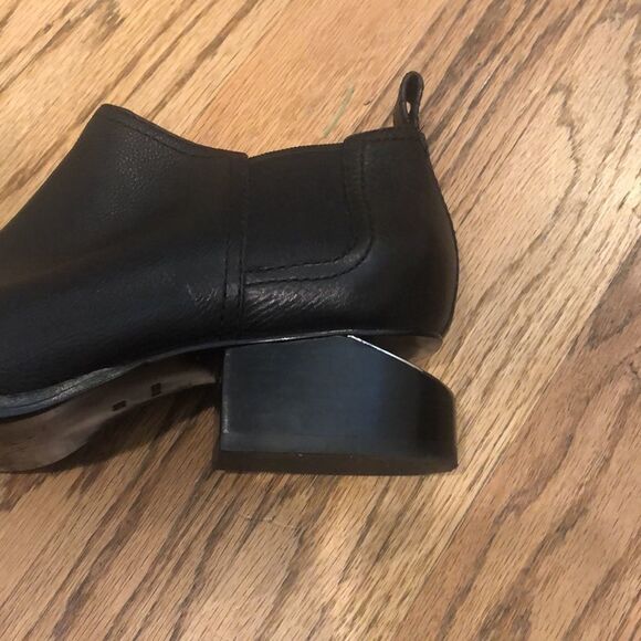 Alexander Wang Koir one black boot. It’s the left boot - Picture 12 of 12